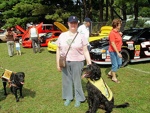 Picture of Annabel and Bunky at a car show